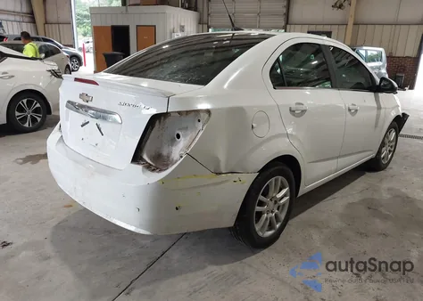 2013 Chevrolet Sonic Lt Auto из США, поврежденный, VIN 1G1JC5SH2D4216547